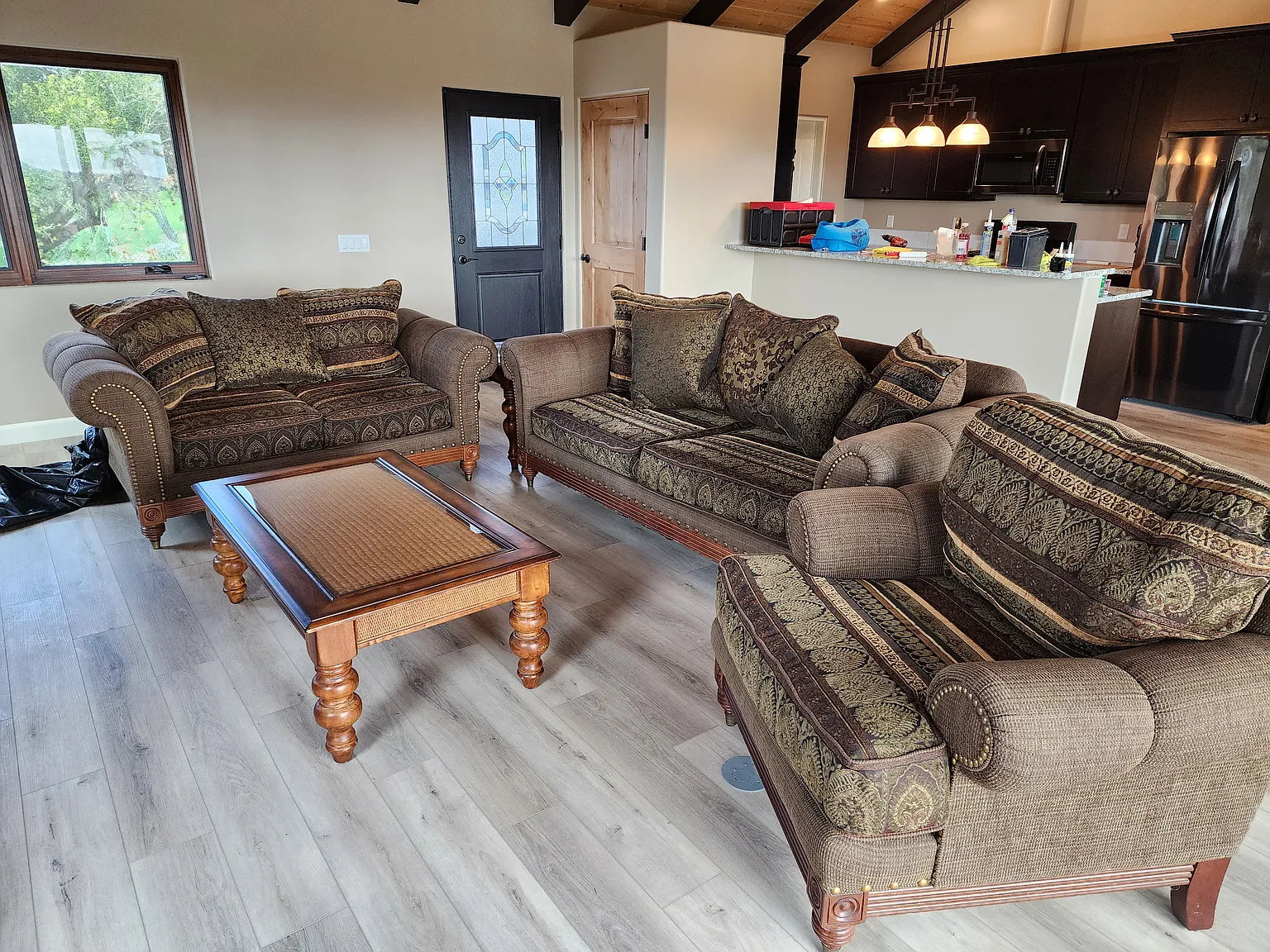 2 bed, 1200 sqft, $3,900 — Photo 2