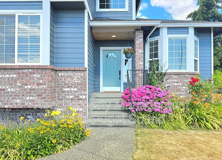 7627 80th Ave NE — Photo 2