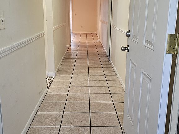 3rd image of 202 Kuzmany Rd