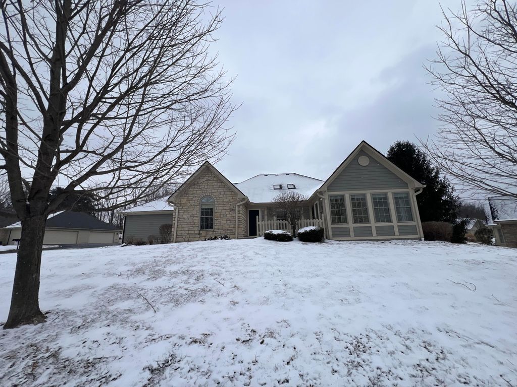 Real estate listing image