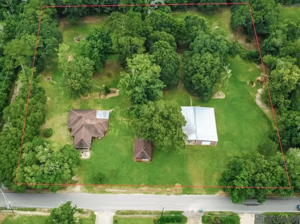 13990 Hartman Ln, Walker, LA 70785