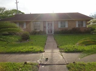 7002 Pella Dr, Houston, TX 77036