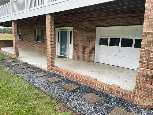 25001 Vista Rd #BASEMENT Photo 1