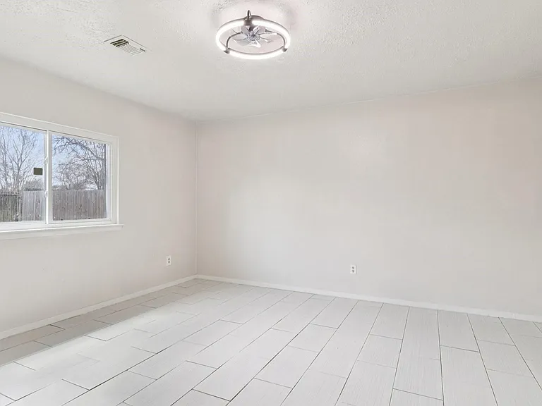 14067 Towne Way Dr — Photo 19