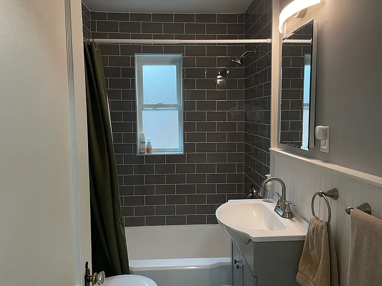 4131 Oakwood Ave #1 — Photo 13