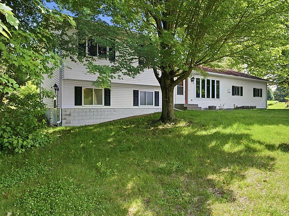 2nd image of 504 171st St