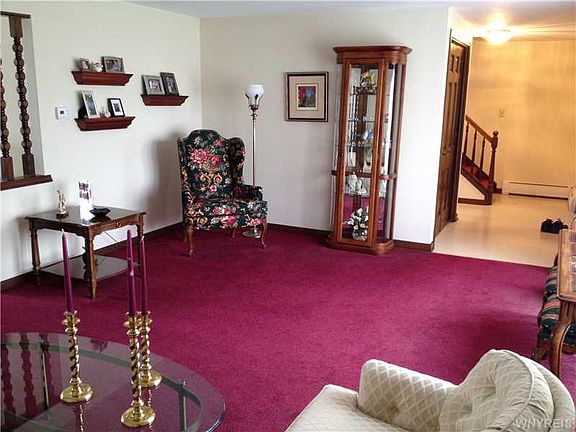 5th image of 71 Marywood Dr