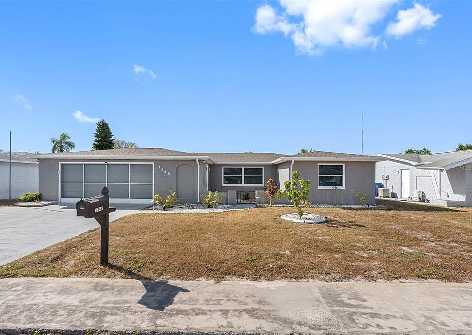 1st image of 1249 Viking Dr