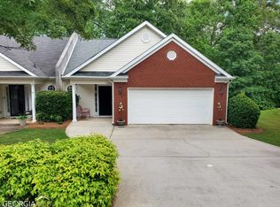 11 Stony Oak Dr, Newnan, GA 30263