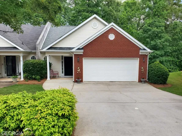 11 Stony Oak Dr, Newnan, GA 30263