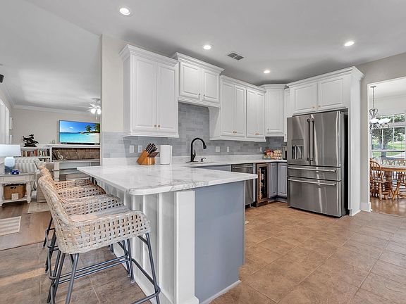 5th image of 3792 Wentworth Way