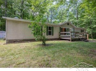 555 N Eight Mile Rd, Midland, MI 48640