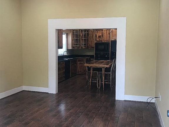 5th image of 455 Smith St