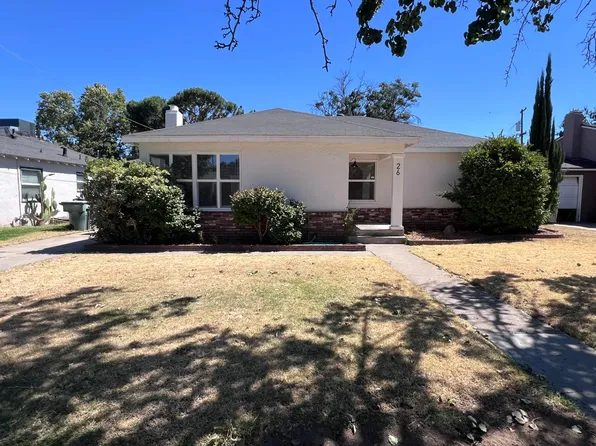 26 E Cortland Ave, Fresno, CA 93704