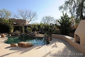 4th image of 7562 E Club Villa Cir