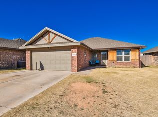 8704 15th St, Lubbock, TX 79416