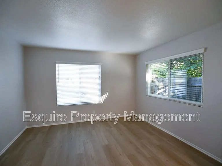 6129 Calle Arena — Photo 10
