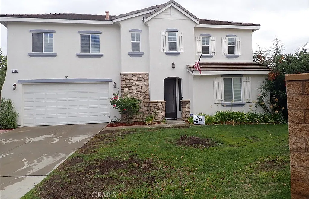 5 bed, 3948 sqft, $5,000 — Photo 2