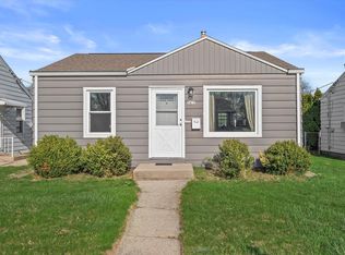3412 N 92nd St, Milwaukee, WI 53222