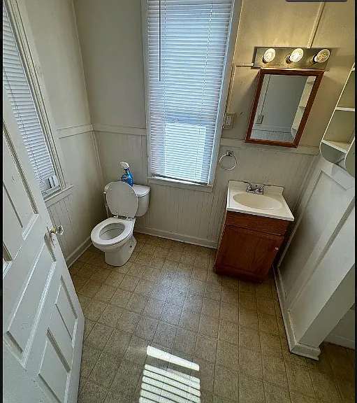 314 S George St #2 — Photo 4