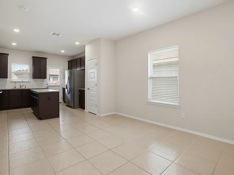 7714 Abbey Pl — Photo 8