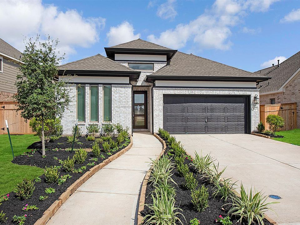 Elevation E