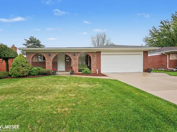 13482 Perry Cir, Warren, MI 48088