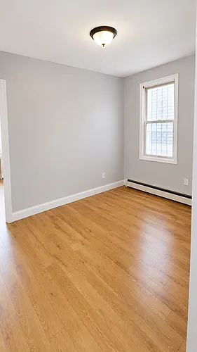 168 Woodlawn Ave #1 Photo 1