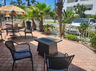 415 Hamden Dr #9, Clearwater Beach, FL 33767