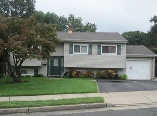 85 Mercer St, South River, NJ 08882