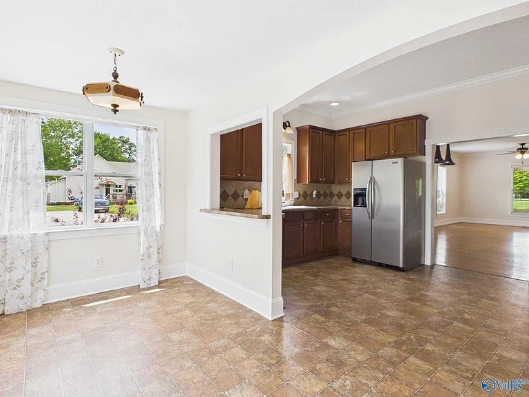 501 Prospect Dr SE — Photo 14
