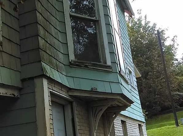 9 E 2nd St, Corning, NY 14830