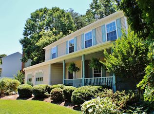 4915 Tallowwood Dr, Dumfries, VA 22025