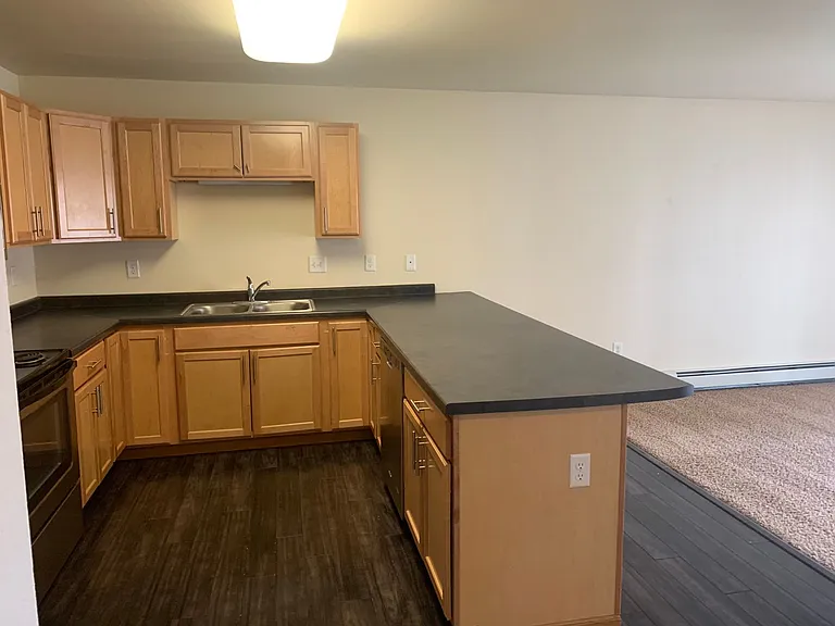 West Lake II Apartments — Photo 23
