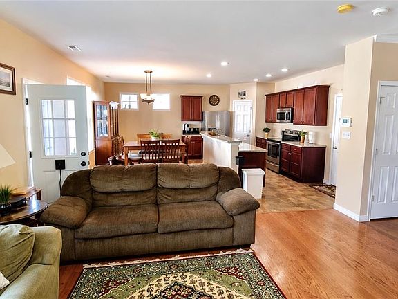 5th image of 40 Kilverstone Way