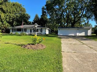 3881 Saint Nicholas Dr, Richfield, OH 44286