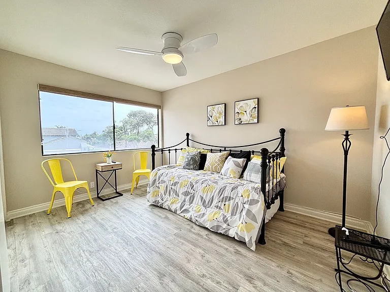 2551 Greencastle Ct — Photo 18