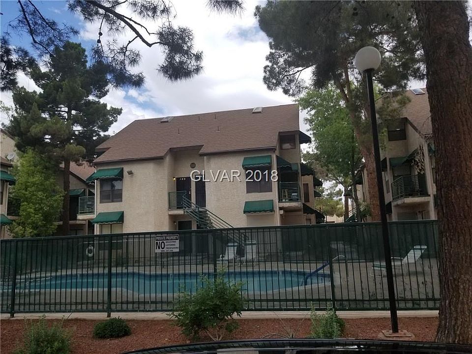 1st image of 520 Elm Dr Unit 105