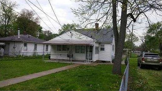 2nd image of 4447 Kingsley Dr