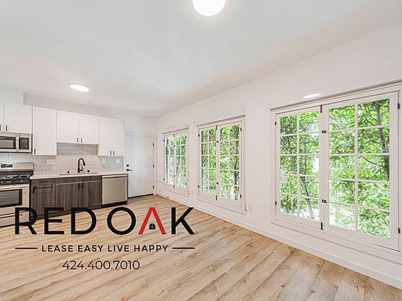4th image of 2204 7th Ave #101