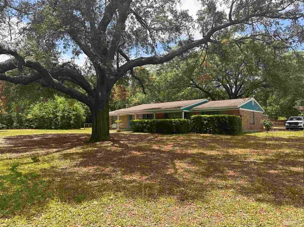 7675 Stark Ave, Pensacola, FL 32514