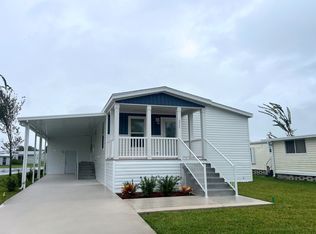 222 Cardinal Dr, New Smyrna Beach, FL 32168