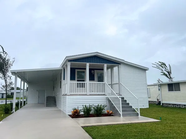 222 Cardinal Dr, New Smyrna Beach, FL 32168