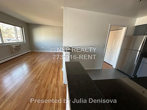 4th image of 1653 Oakwood Ave APT 3C
