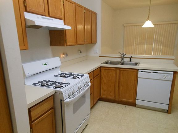 4th image of 20808 W Torrey Pines Ln