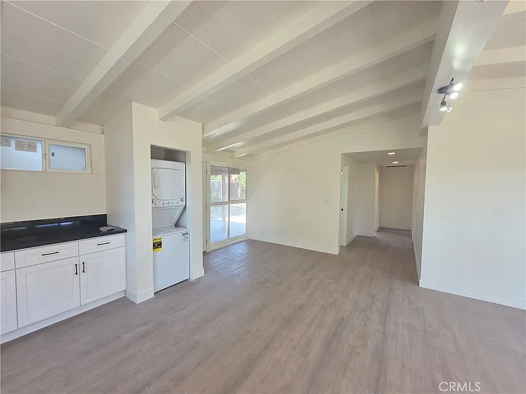 13030 Bradwell Ave — Photo 7