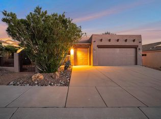 2681 S Garden Of Eden Dr, Green Valley, AZ 85614