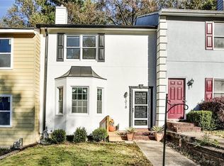 1018 Kennesborough Rd NW, Kennesaw, GA 30144