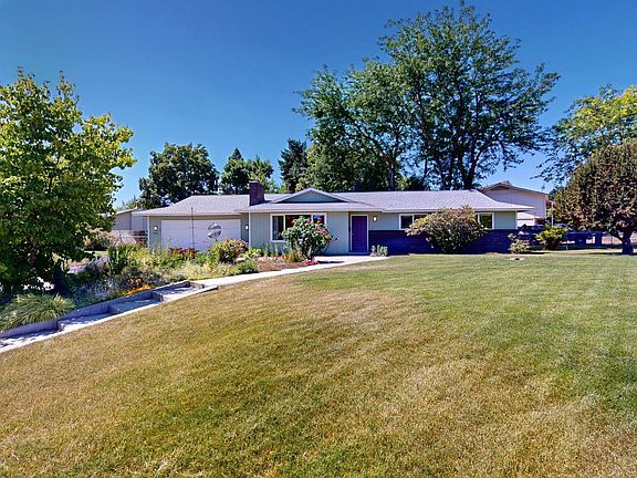 2nd image of 1921 Marshall Ave