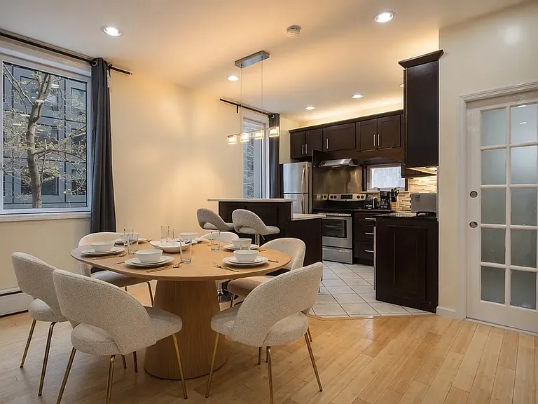 318 E 62nd St #PENTHOUSE — Photo 6